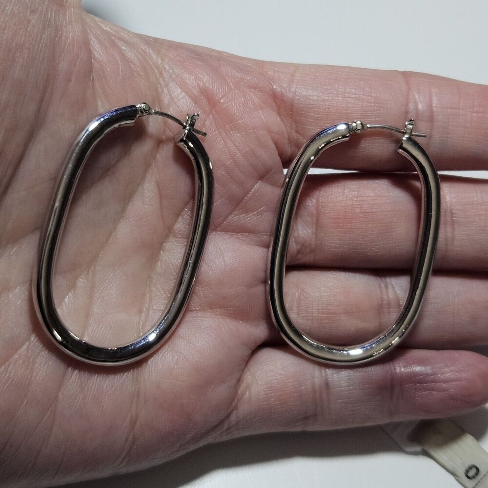 **Final Sale** Lauren Ralph Lauren Silver Tone Chunky Oval Hoop Earrings